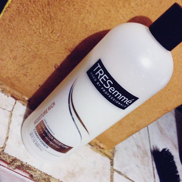 Photo of TRESemmé Moisture Rich Conditioner Luxurious Moisture uploaded by Jenniffer T.