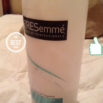 Photo of TRESemmé Anti-Breakage Conditioner uploaded by Isis B.