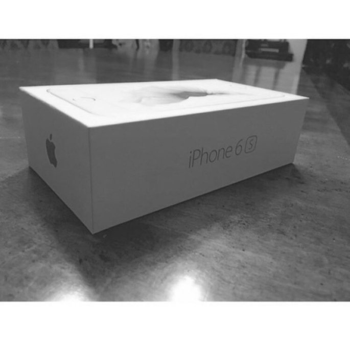 Apple iPhone 6s