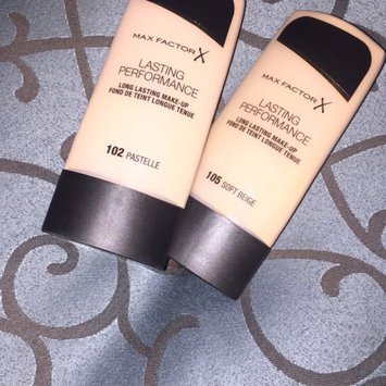 Photo of Maxfactor Powdered Foundation- 106 Cool Bronze uploaded by Teena F.