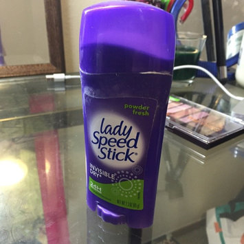 Photo of Lady Speed Stick Invisible Dry Antiperspirant/Deodorant Powder Fresh uploaded by caitlyn p.