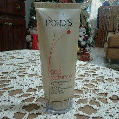 Photo of POND's Gold Radiance Facial Foam uploaded by ANA U.