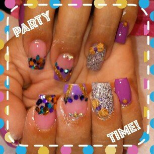 Photo of Bundle Monster 5 Nail Art Manicure Wheels W 3D Designs Glitters Rhinestones Beads uploaded by Maria O.