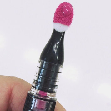 Photo of Elizabeth Arden Beautiful Color Bold Liquid Lipstick uploaded by Patricia T.