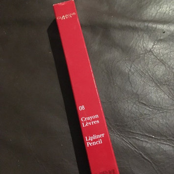 Photo of CHANEL Le Crayon Lèvres Precision Lip Definer uploaded by Serena A.