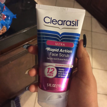 Photo of CLEARASIL® Rapid Rescue Deep Treatment Scrub uploaded by Brenda L.