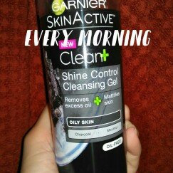 Photo of Garnier SkinActive Clean+ Shine Control Cleansing Gel uploaded by Drea M.
