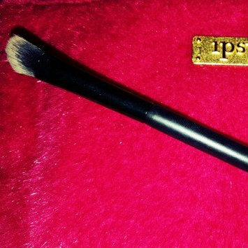 Photo of Micabeauty Angle Eye Shadow Brush uploaded by Shena T.