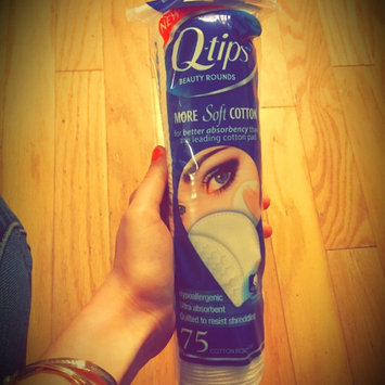 Photo of Q-tips Beauty Cotton Rounds uploaded by Erin P.