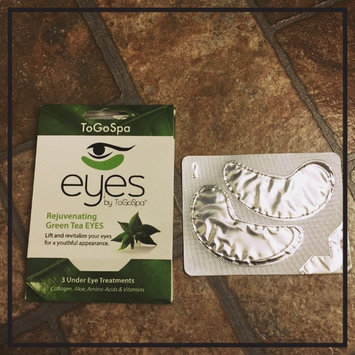 Photo of ToGoSpa Green Tea - Rejuvenating Eye Pads 3 piece uploaded by Veronica M.