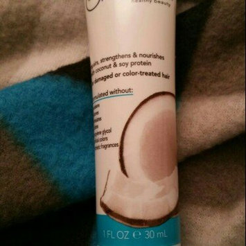 Photo of Juice Organics Repairing Shampoo, Coconut, 10 fl oz uploaded by Derana M.