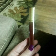 Photo of Estée Lauder Pure Color Lip Gloss uploaded by Meranda C.