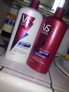 Photo of Vidal Sassoon Pro Series Pro Series Shampoo uploaded by Lourdes R.
