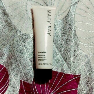 Photo of Mary Kay TimeWise 3-in-1 Cleanser, Combination/Oily Skin - 4.5 oz uploaded by Paola T.