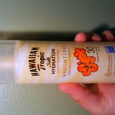 Hawaiian Tropic® Silk Hydration Weightless SPF 30 Sunscreen