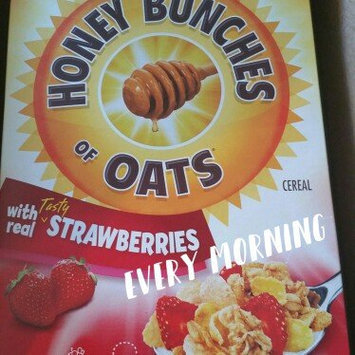 Photo of Post Foods, LLC HNY BNCH OAT STRWBRY 16.5OZ uploaded by The Blog By Taina ..