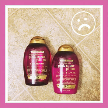 Photo of OGX Dreamy Hydration + Pink Sugar Plum Shampoo uploaded by Amber T.