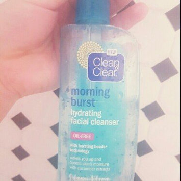 Photo of Clean & Clear® Morning Burst® Hydrating Facial Cleanser uploaded by crystal g.