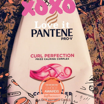 Photo of Pantene Pro-V Curl Perfection Conditioner uploaded by Kat B.