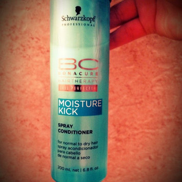 Photo of Bc Hairtherapy Moisture Kick Spray Conditioner uploaded by Lizbeth C.
