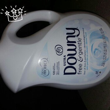 Photo of Downy Free & Gentle Liquid Fabric Softener 103 oz uploaded by Ambertiera B.
