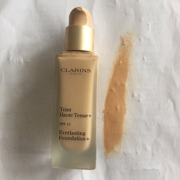 Photo of Clarins SPF 15 Everlasting Foundation uploaded by Cathy W.