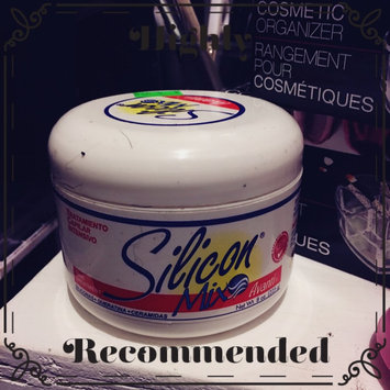 Photo of 4 Silicon Mix Hair Treatment Tratamiento Capilar Intensivo Avanti 8oz uploaded by Tinese H.