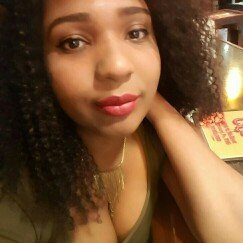Photo of COVERGIRL Outlast All-Day Custom Reds Lipcolor uploaded by Jessica M.