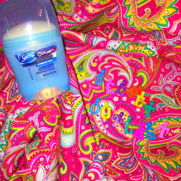 Photo of Secret Outlast Xtend Invisible Solid Completely Clean Antiperspirant/Deodorant uploaded by Krista S.