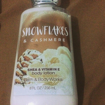 Photo of Bath & Body Works Snowflakes & Cashmere Fragrance Mist uploaded by Leslie B.