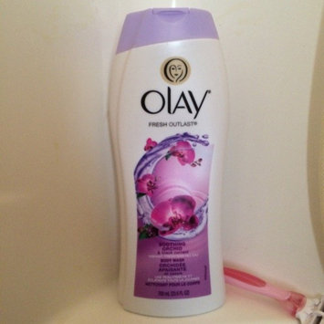 Photo of Olay Luscious Embrace Cleansing Body Wash uploaded by Mary F.