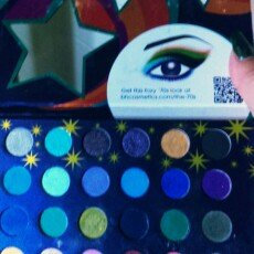 Photo of BH Cosmetics Eyes on the 70s uploaded by Kay L.