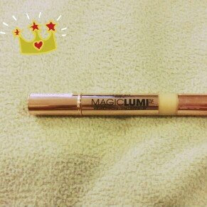 Photo of L'Oréal Paris MAGIC by Studio Secrets Magic Lumi Highlighting Concealer uploaded by Maria O.