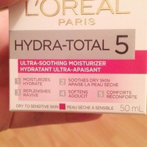 Photo of L’Oréal Paris Hydra-Total 5 Ultra-Soothing Ritual uploaded by Janelle N.
