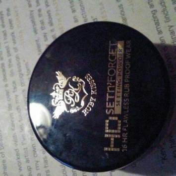 Photo of Ruby Kisses HD SET n' Forget SETTING POWDER uploaded by Nichole C.