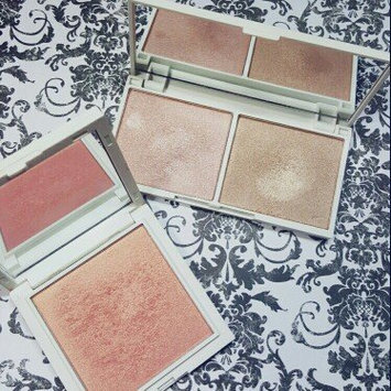 Photo of Jessica Liebeskind Illuminating Face Highlighter uploaded by Nicole J.
