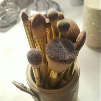 Photo of BH Cosmetics 14 Piece BH Signature Brush Set uploaded by Emma D.