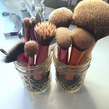 Photo of Head Real Techniques Sculpting Makeup Brush uploaded by Alicia B.
