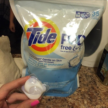Photo of Tide PODS® Free and Gentle Laundry Detergent uploaded by Felecia F.