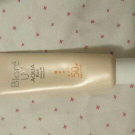 Photo of Bioré UV Aqua Rich Watery Essence SPF 50+ PA++++ uploaded by Man Wing C.