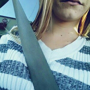 Photo of Urban Decay Gwen Stefani 24/7 Glide-on Lip Pencil uploaded by Amber H.