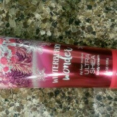 Photo of Bath & Body Works Winterberry Wonder Shower Gel uploaded by Khessa H.