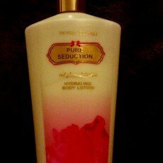 Photo of Victoria's Secret Pure Seduction Hydrating Body Lotion uploaded by Meryangel D.