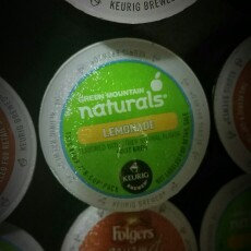 Photo of Keurig Green Mountain Lemonade 16ct uploaded by Erin H.