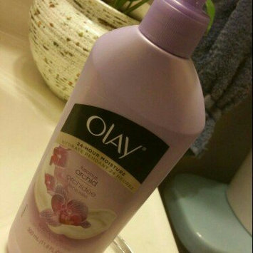 Photo of Olay Luscious Embrace Cleansing Body Wash uploaded by Michelle R.