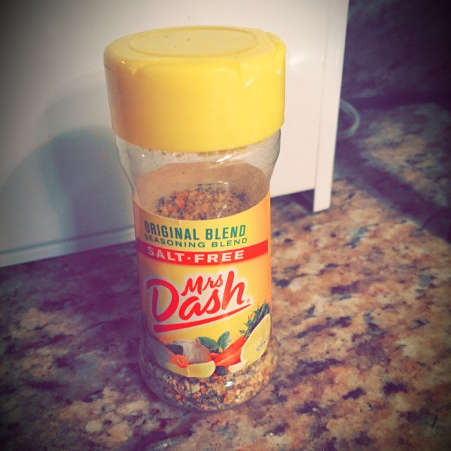 Mrs. Dash Salt-Free Seasoning Blend Lemon Pepper