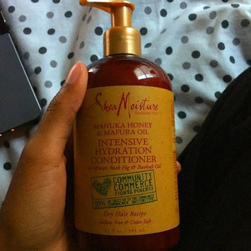Photo of SheaMoisture Manuka Honey & Mafura Oil Intensive Hydration Conditioner uploaded by Régine H.