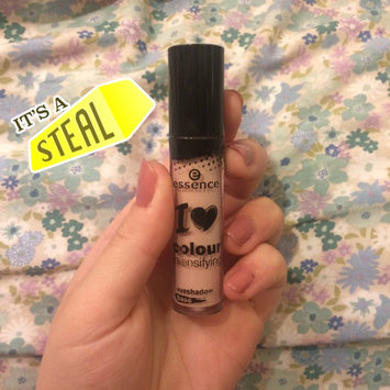 Photo of Essence I Love Colour Intensifying Eyeshadow Base uploaded by Allison G.