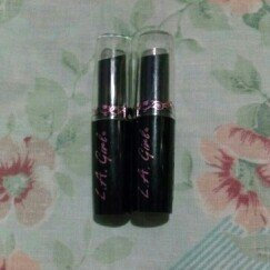 Photo of L.A. Girl Luxury Creme Lipstick uploaded by Hodra Vanessa S.
