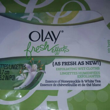 Photo of Olay Fresh Effects As Fresh As New Exfoliating Wet Cloths uploaded by member-939196f12